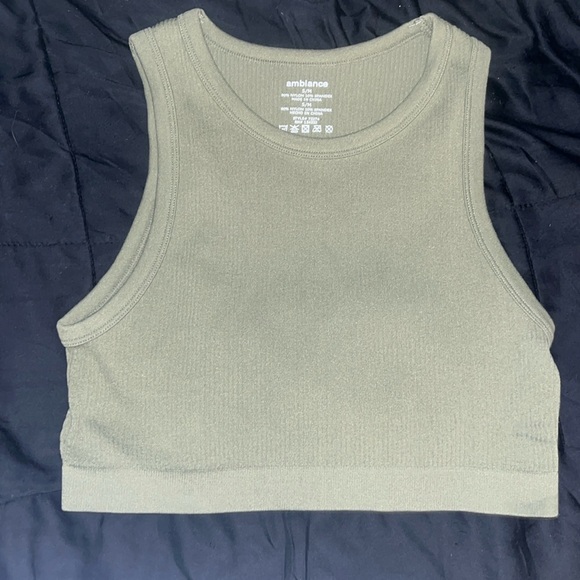 Ambience Hunter Green Crop Tank Top - Size S/M - Excellent Condition - Picture 1 of 3